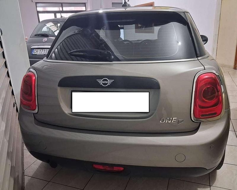 Usata Mini One D 95 CV (69 kW) 2018 Grigio Utilitaria