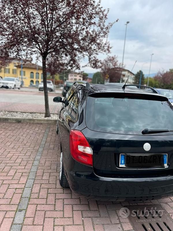 Usata Skoda Fabia 70 CV (51 kW) 2009 Nero Station wagon