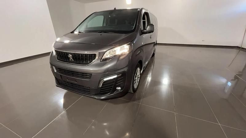Usata Peugeot Traveller Business-Line 120 CV (88 kW) 2021 Grigio platinum Monovolume