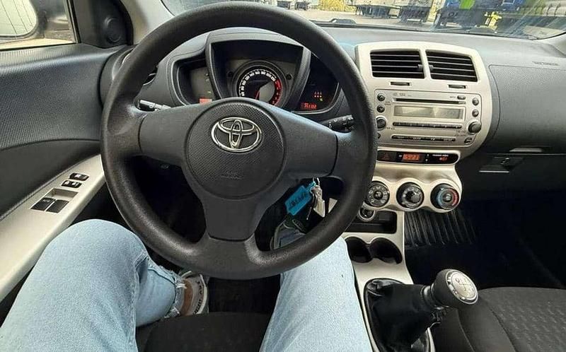 Usata Toyota Urban Cruiser Lounge 90 CV (66 kW) 2009 SUV