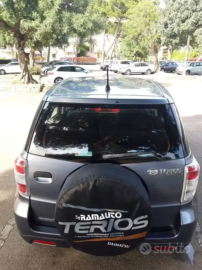 Usata Daihatsu Terios 102 CV (75 kW) 2011 SUV