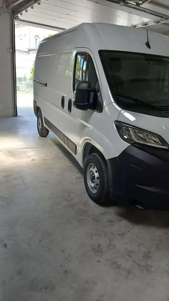 Nuova Peugeot Boxer S 140 CV (102 kW) 2026 Bianco Furgone