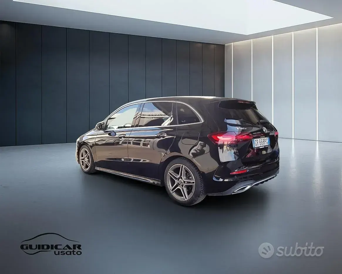 Usata Mercedes B180 Advanced Plus 136 CV (100 kW) 2023 Nero Utilitaria