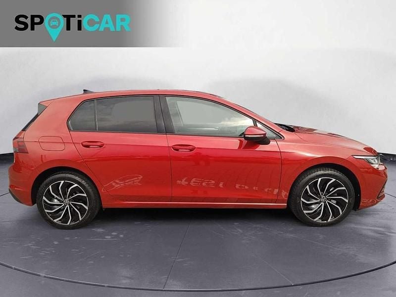 Usata VW Golf VIII Life 110 CV (80 kW) 2023 Rosso Berlina