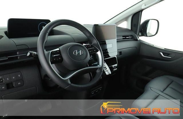 Usata Hyundai Staria 177 CV (130 kW) 2023 Nero Monovolume