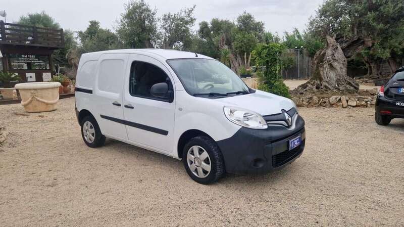 Bianca Usata 2019 Renault Kangoo Life Monovolume | 9900 € (Buon prezzo) - Immagine 1/4
