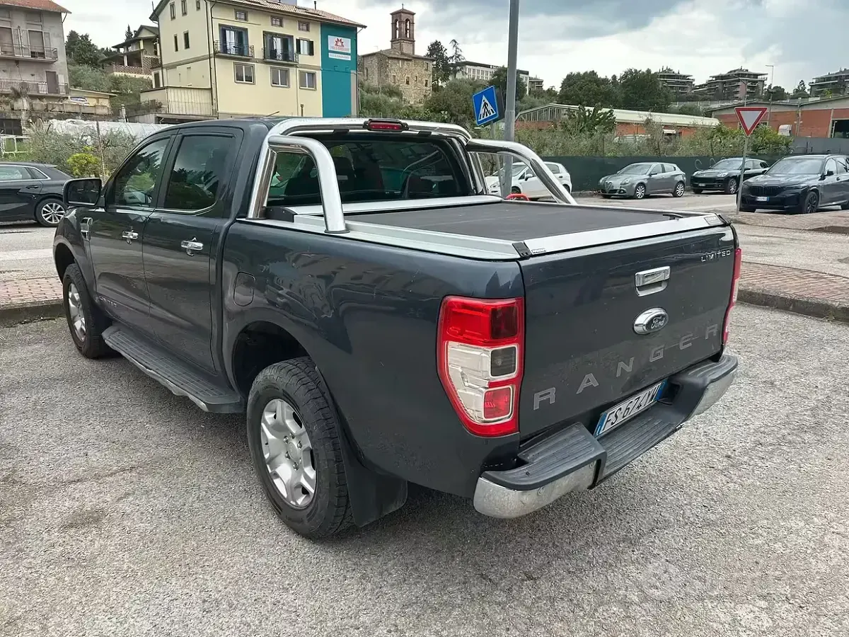 Usata Ford Ranger Limited 160 CV (117 kW) 2018 Pick-up