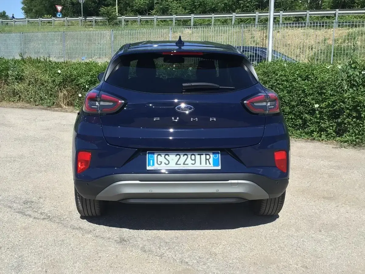 Usata Ford Puma Titanium 125 CV (91 kW) 2024 Blu/azzurro SUV