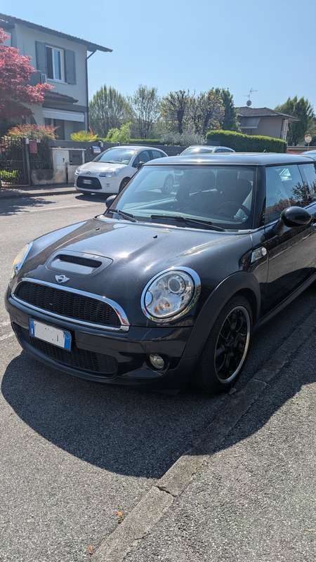 Nero Usata 2009 Mini Cooper S Utilitaria | 7500 € (Ottimo prezzo) - Immagine 1/4