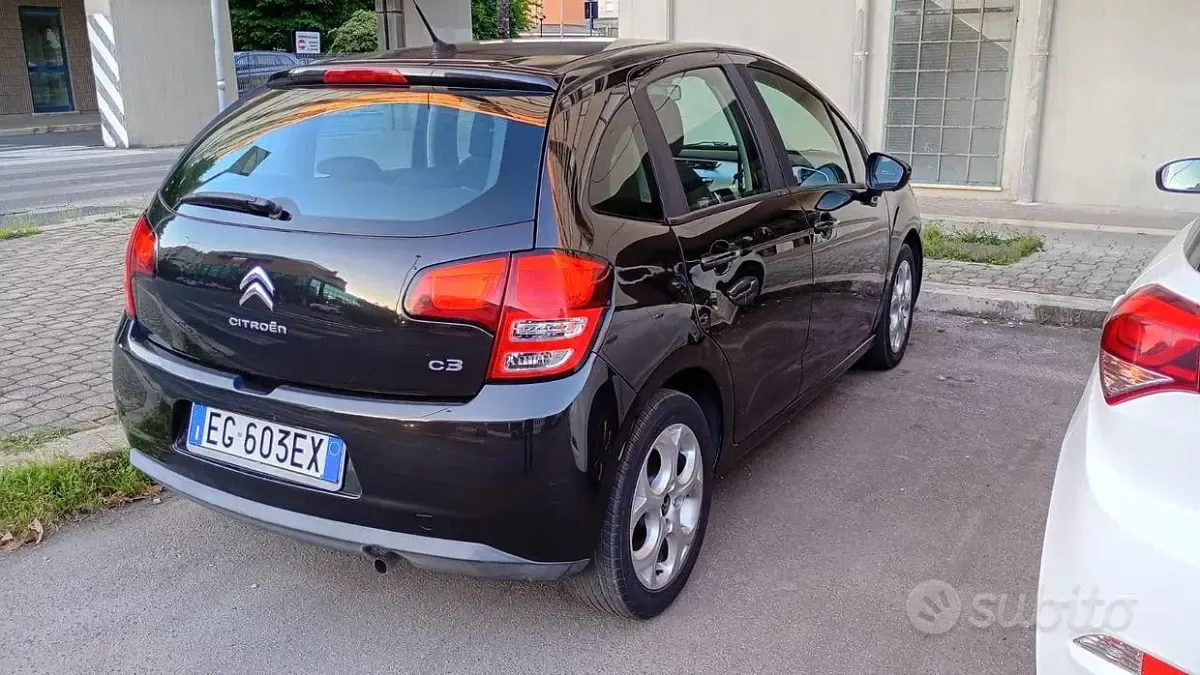 Usata Citroën C3 Style 60 CV (44 kW) 2011 Nero Berlina