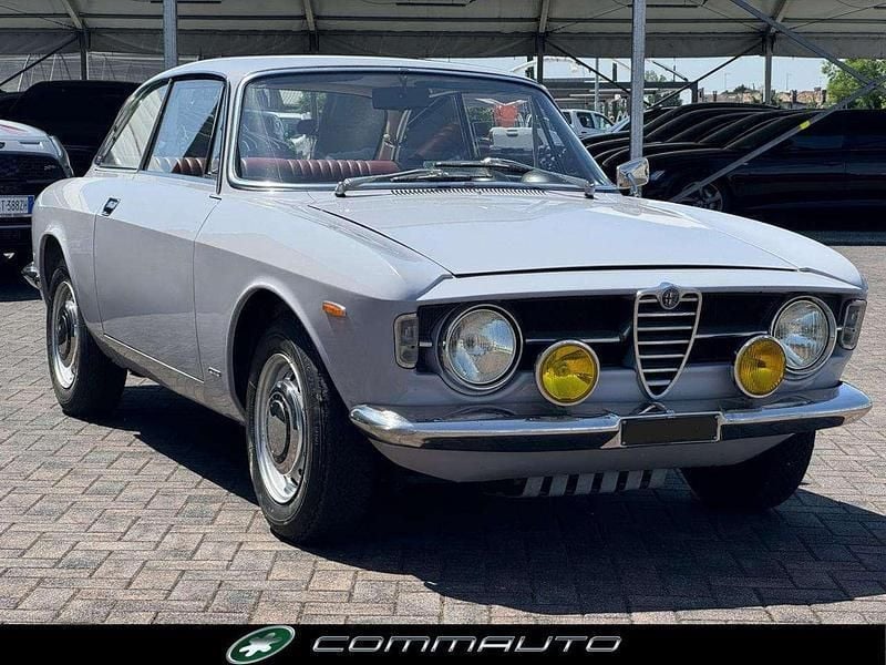 Usata Alfa Romeo GT Junior 88 CV (64 kW) 1969 Argento Coupé