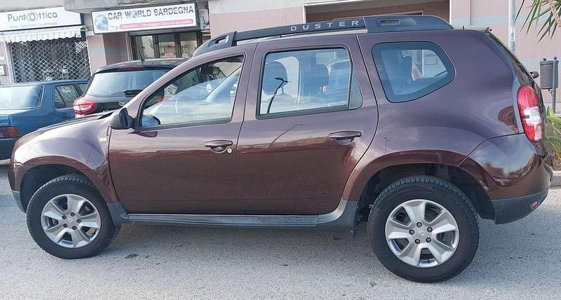 Usata Dacia Duster Lauréate 90 CV (66 kW) 2016 Other SUV