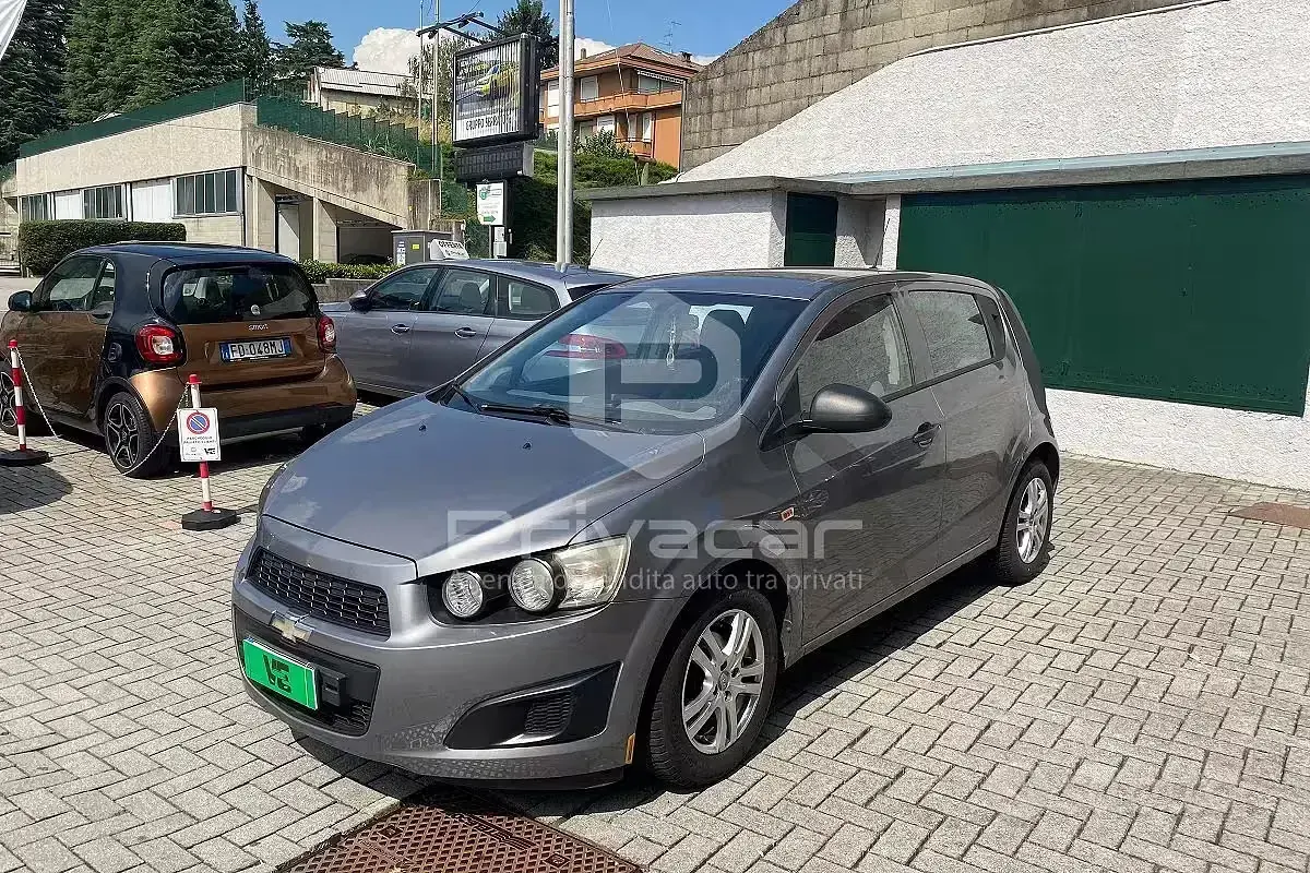 Usata Chevrolet Aveo LS 69 CV (50 kW) 2012 Grigio Utilitaria