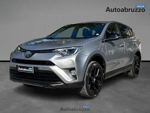 Usata Toyota RAV4 Hybrid Style 197 CV (144 kW) 2018 SUV
