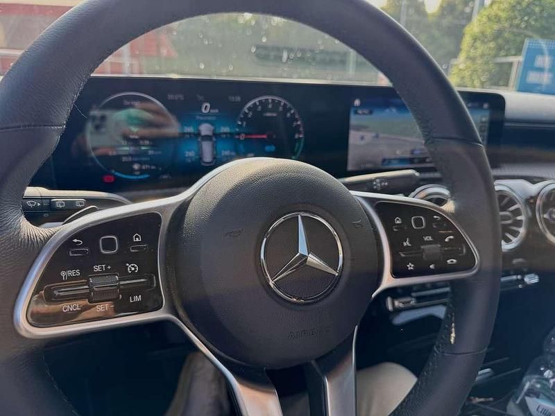 Usata Mercedes CLA250e Shooting Brake Business 160 CV (117 kW) 2021 Station wagon