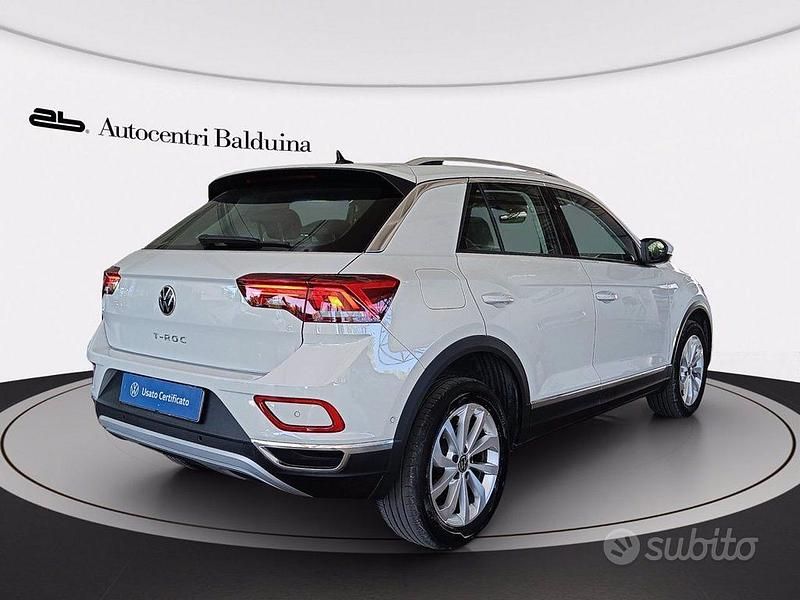 Usata VW T-Roc Style 110 CV (80 kW) 2023 Ascot grey SUV