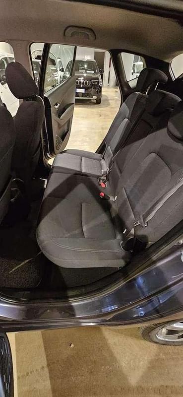 Usata Hyundai ix20 118 CV (86 kW) 2019 Blu/azzurro Utilitaria