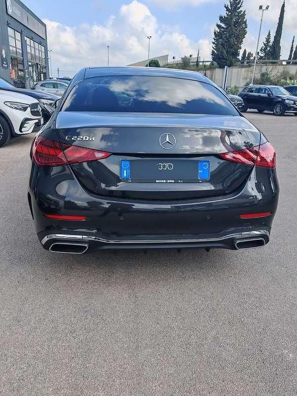 Usata Mercedes C220 AMG Line Premium Plus 200 CV (147 kW) 2024 Berlina