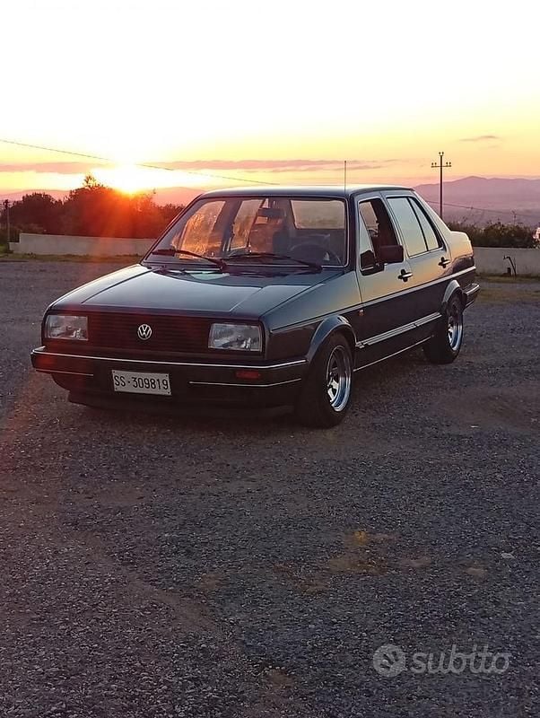 Begagnad VW Jetta 1987 Sedan
