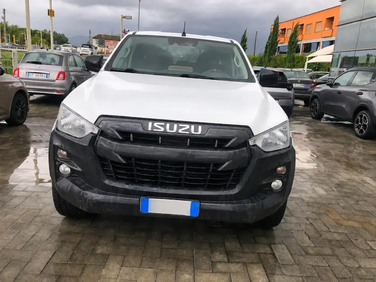 Usata Isuzu D-Max 163 CV (119 kW) 2021 Bianco Pick-up
