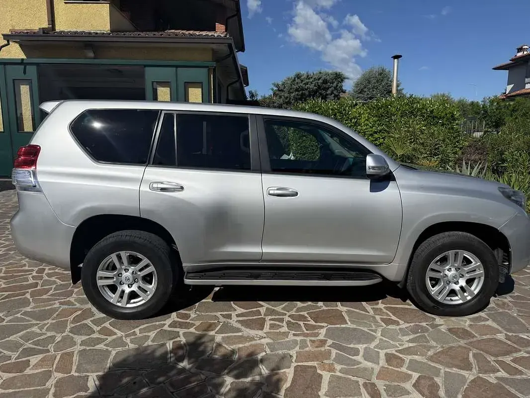 Usata Toyota Land Cruiser Executive 173 CV (127 kW) 2010 SUV