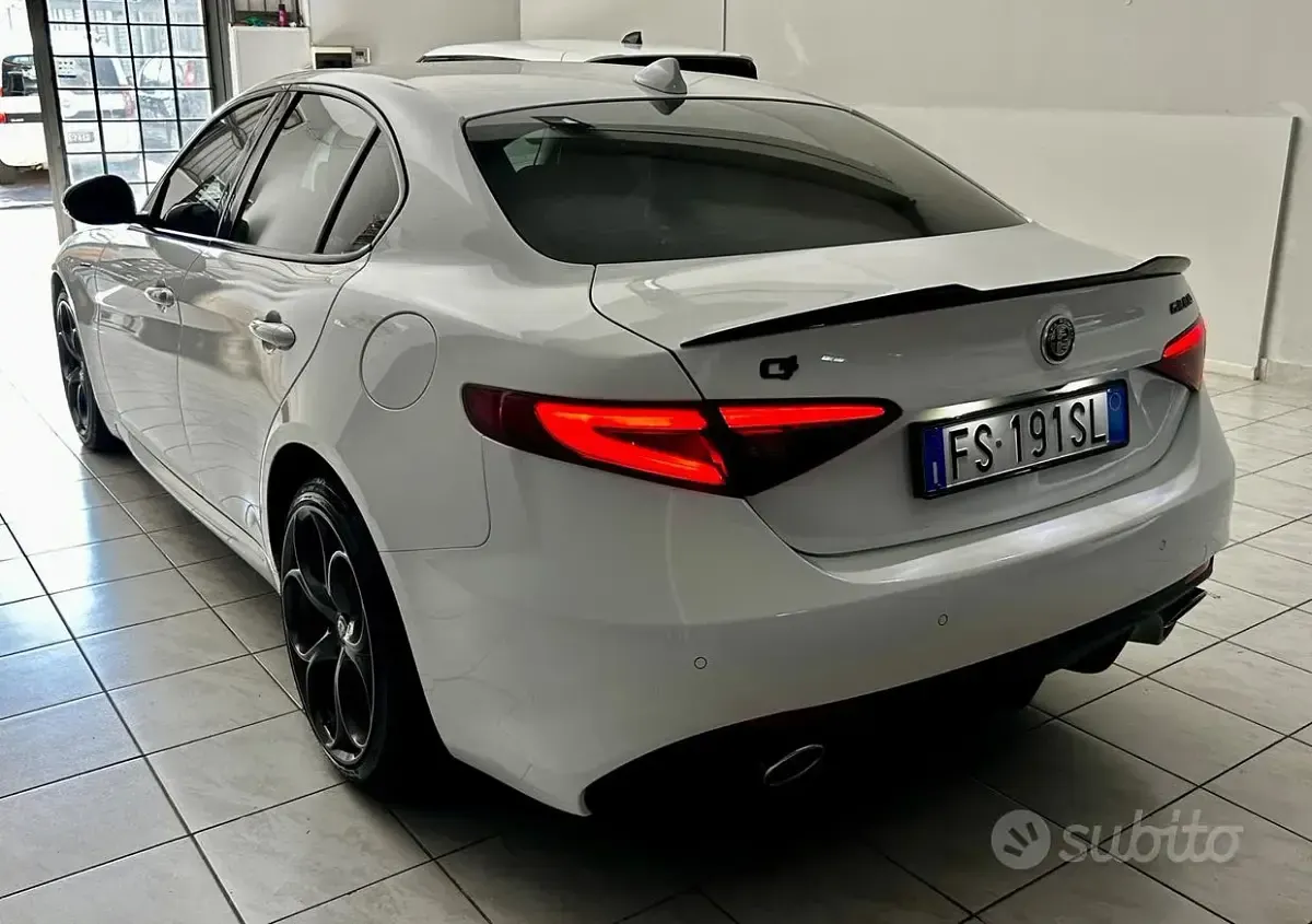 Usata Alfa Romeo Giulia Veloce 210 CV (154 kW) 2019 Bianco Berlina