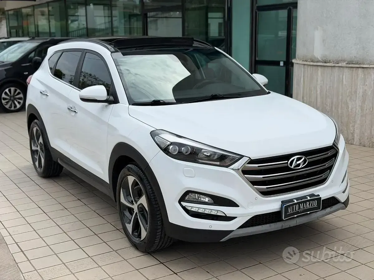 Usata Hyundai Tucson Xpossible 141 CV (103 kW) 2017 Bianco SUV