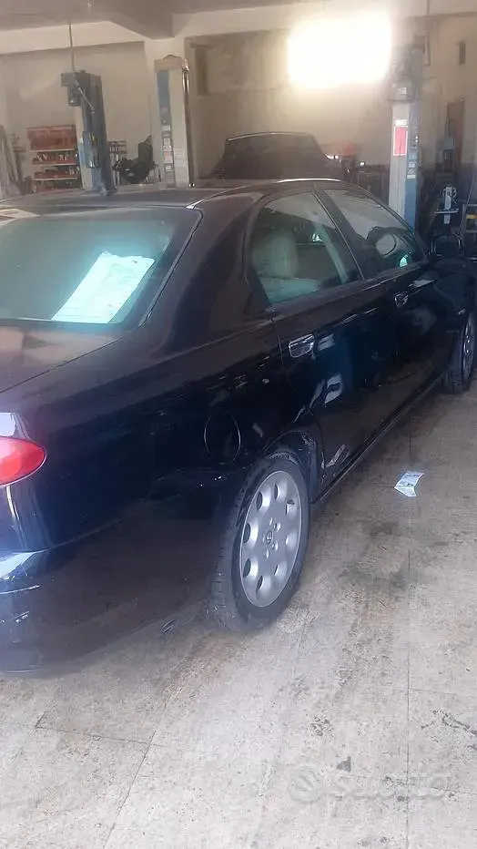 Usata Alfa Romeo 166 155 CV (114 kW) 2001 Berlina