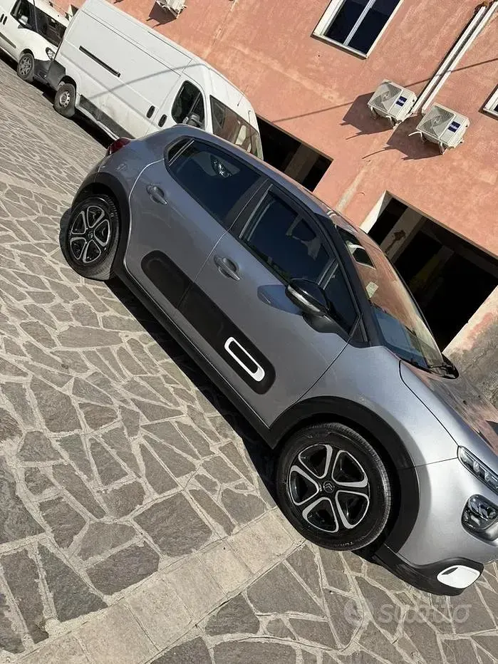 Usata Citroën C3 83 CV (61 kW) 2022 Grigio Utilitaria