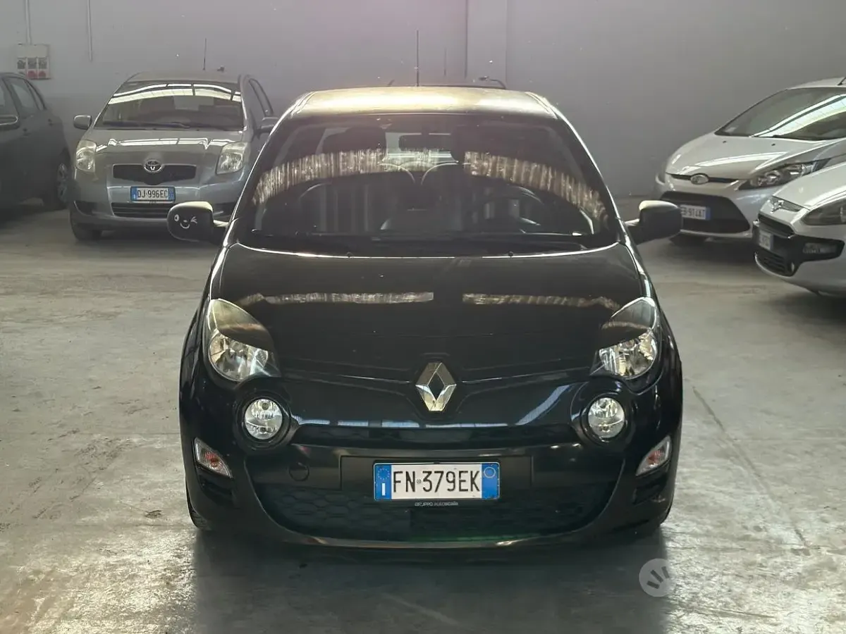 Usata Renault Twingo Dynamique 76 CV (55 kW) 2014 Nero Utilitaria