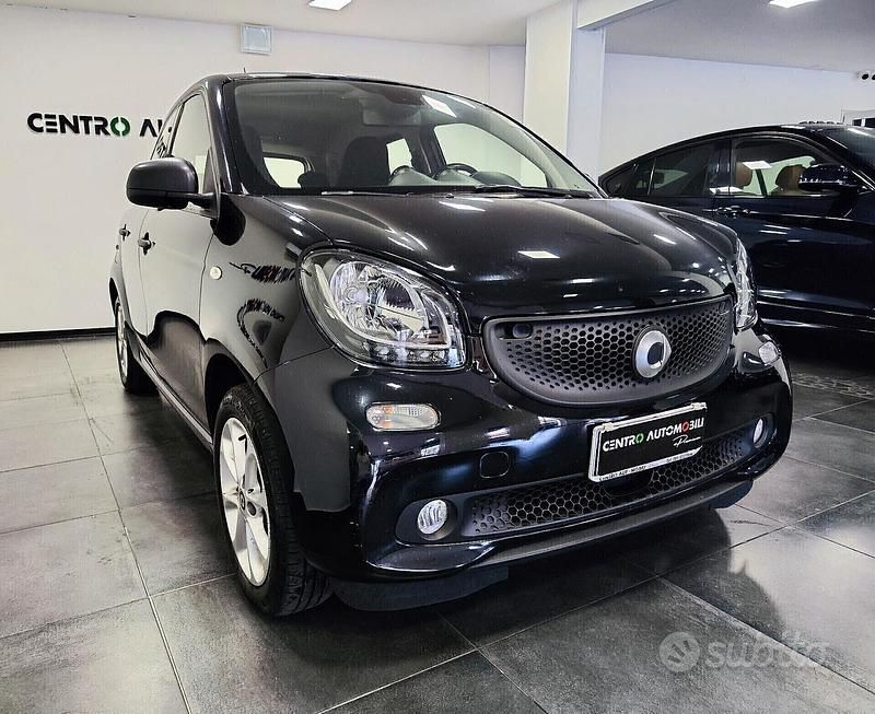 Usata Smart ForFour Passion 71 CV (52 kW) 2019 Nero Utilitaria
