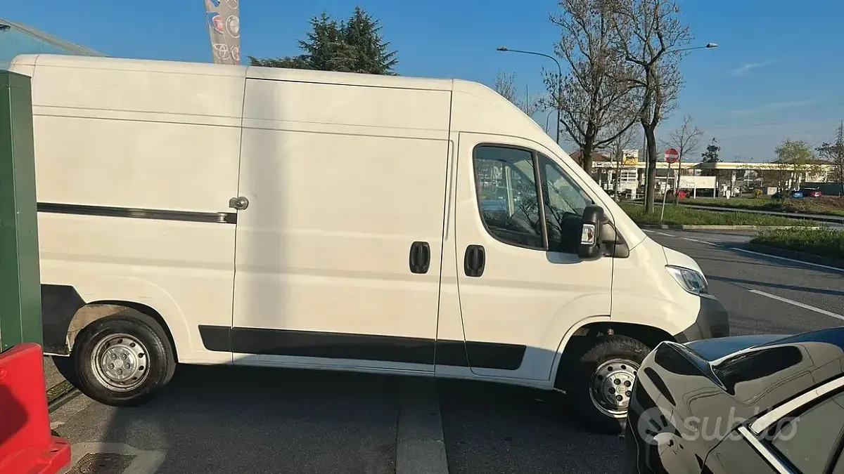 Usata Citroën Jumper 140 CV (102 kW) 2021 Bianco Monovolume