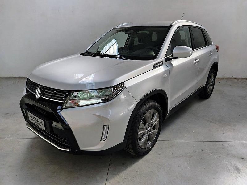 Usata Suzuki Vitara Cool 129 CV (94 kW) 2024 Argento SUV