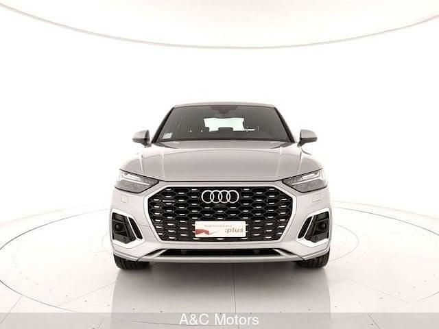 Usata Audi Q5 S-line plus 204 CV (150 kW) 2022 Argento floret metallizzato SUV