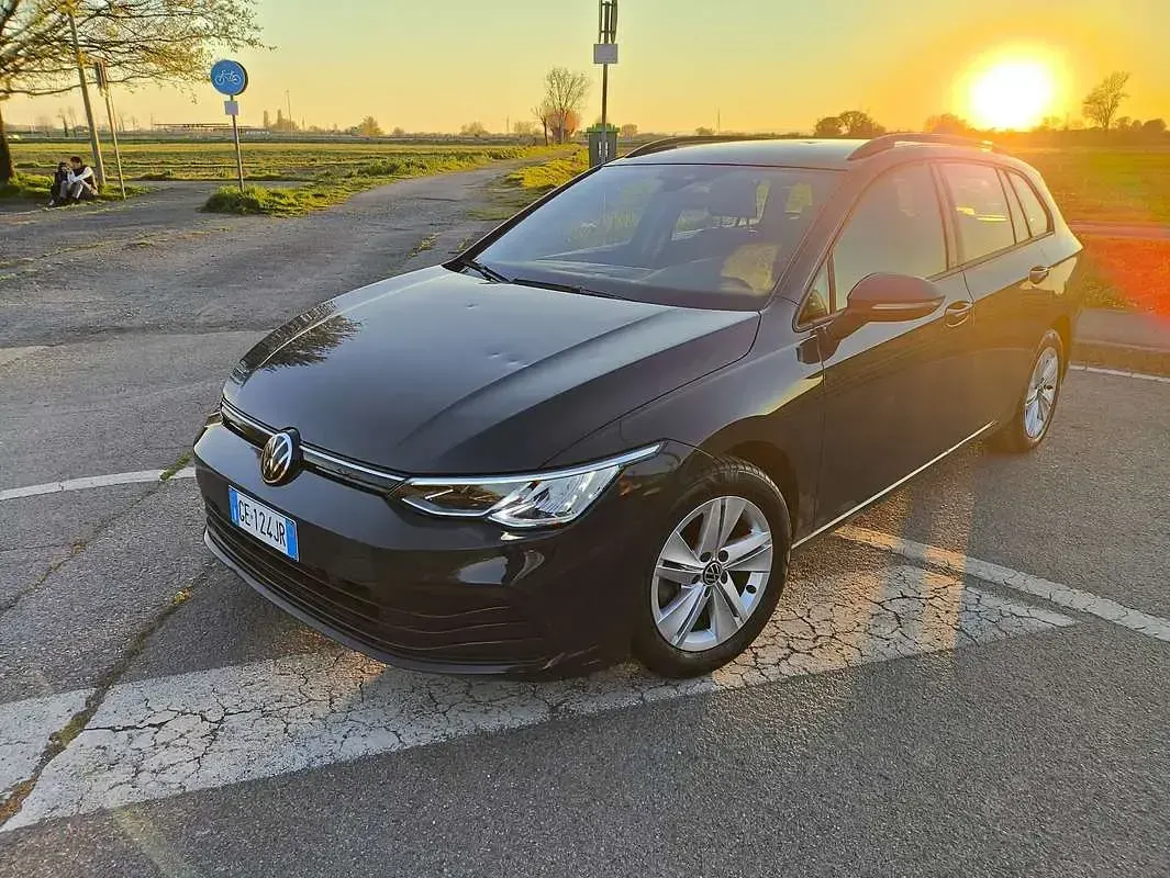 Usata VW Golf VII Style 131 CV (96 kW) 2021 Utilitaria