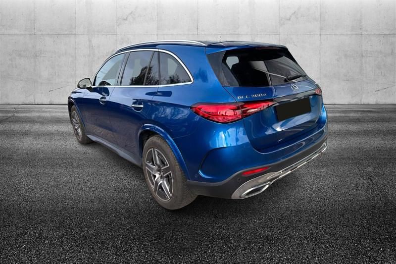Usata Mercedes GLC300e AMG Line Premium Plus 269 CV (197 kW) 2024 Blu metallizzato SUV