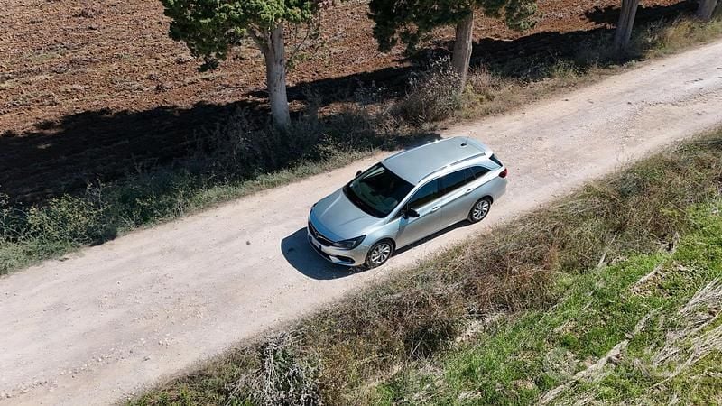 Usata Opel Astra Sport 122 CV (89 kW) 2021 Grigio Station wagon
