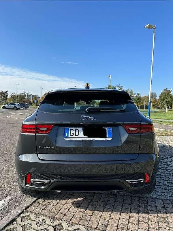Usata Jaguar E-Pace R-Dynamic 163 CV (119 kW) 2021 SUV