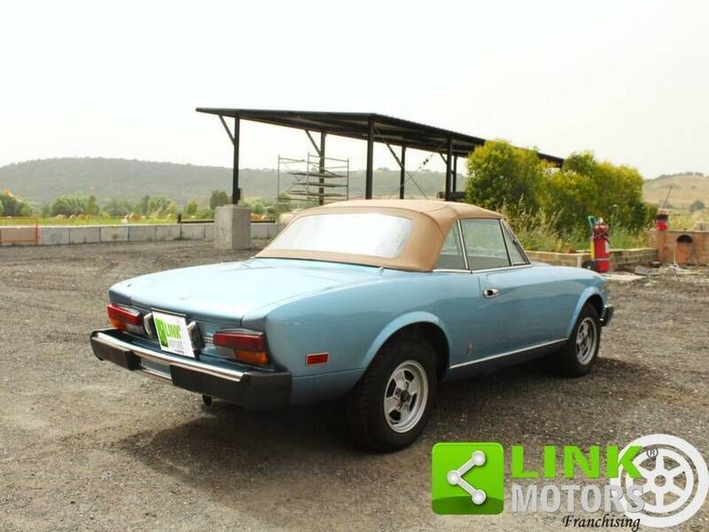 Usata Fiat 124 Spider 103 CV (75 kW) 1980 Blu Cabrio