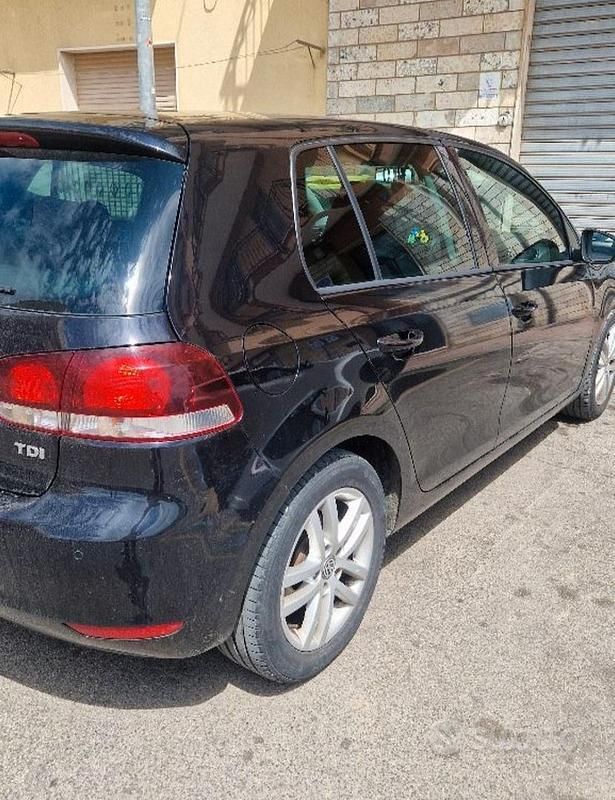 Usata VW Golf VI 110 CV (80 kW) 2009 Nero Utilitaria