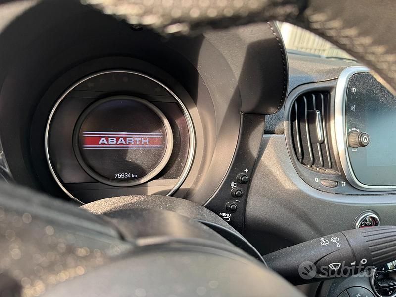 Usata Abarth 595 Pista 160 CV (117 kW) 2018 Blu Berlina