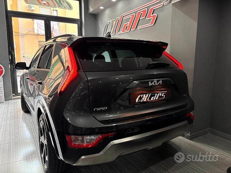 Nuova Kia Niro Style 126 CV (92 kW) 2025 Grigio SUV