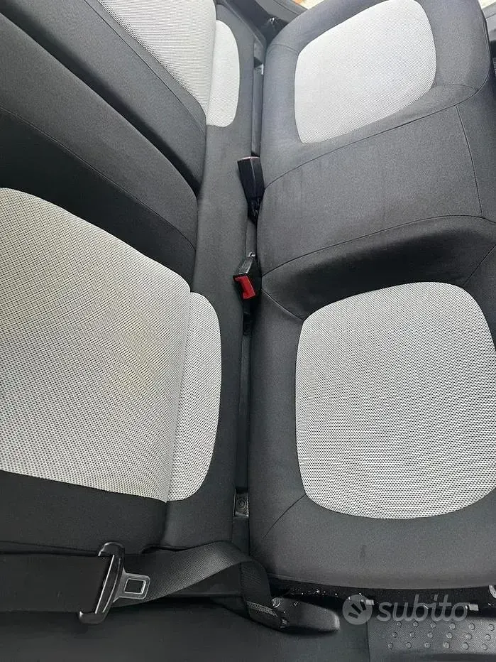 Usata Smart ForFour 71 CV (52 kW) 2014 Utilitaria