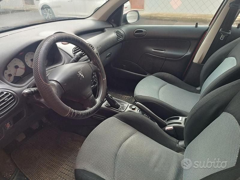 Usata Peugeot 206 2005 Utilitaria