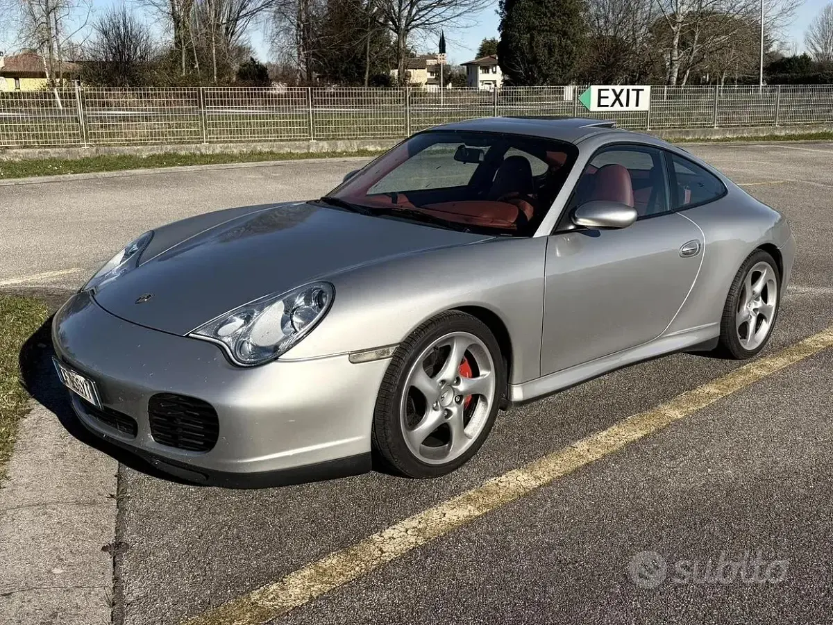 Usata Porsche 911 Carrera 4S 320 CV (235 kW) 2003 Coupé