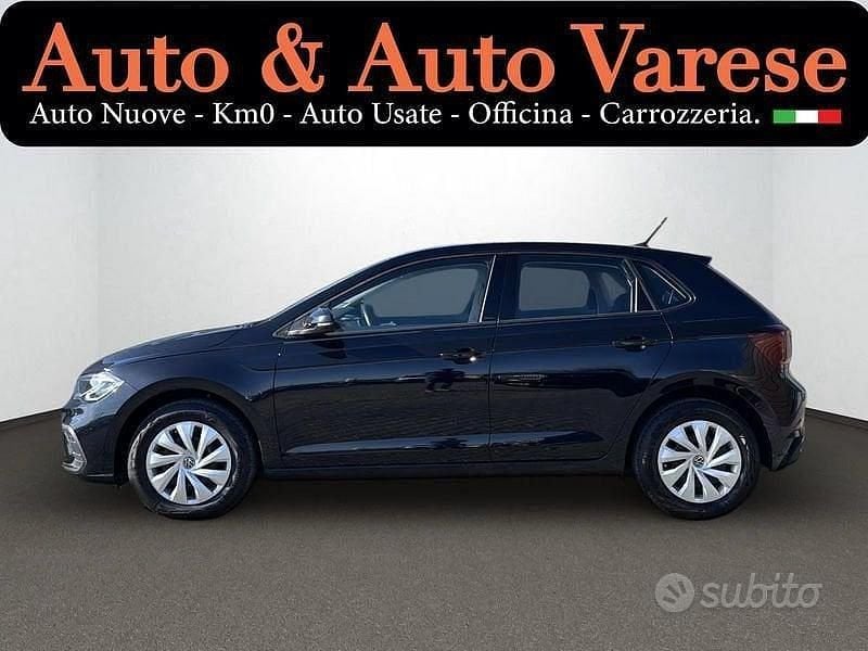 Usata VW Polo Life 95 CV (69 kW) 2023 Nero Utilitaria