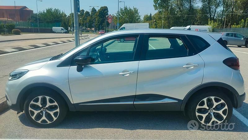 Usata Renault Captur 120 CV (88 kW) 2018 SUV