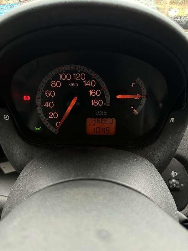 Usata Fiat 600 54 CV (39 kW) 2002 Grigio Utilitaria