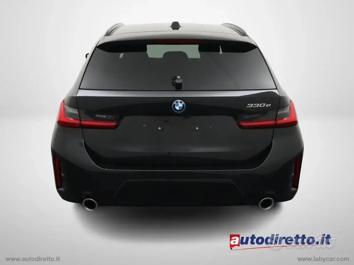 Usata BMW 330 M Sport 184 CV (135 kW) 2025 Nero Station wagon