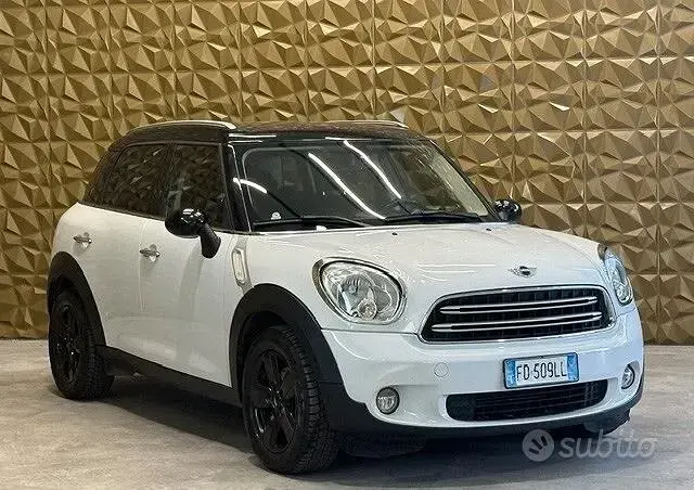 Usata Mini Cooper D Countryman 111 CV (81 kW) 2015 Bianco SUV